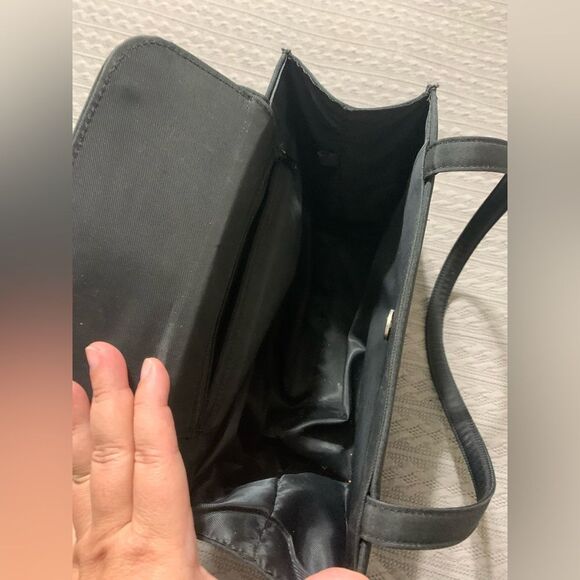 Black Purse with Stitched Sandals - Fun Fashion - Picture 4 of 9